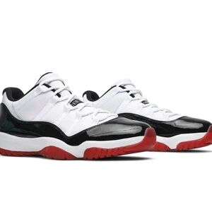 Air Jordan 11 Retro Low 'Concord-Bred.